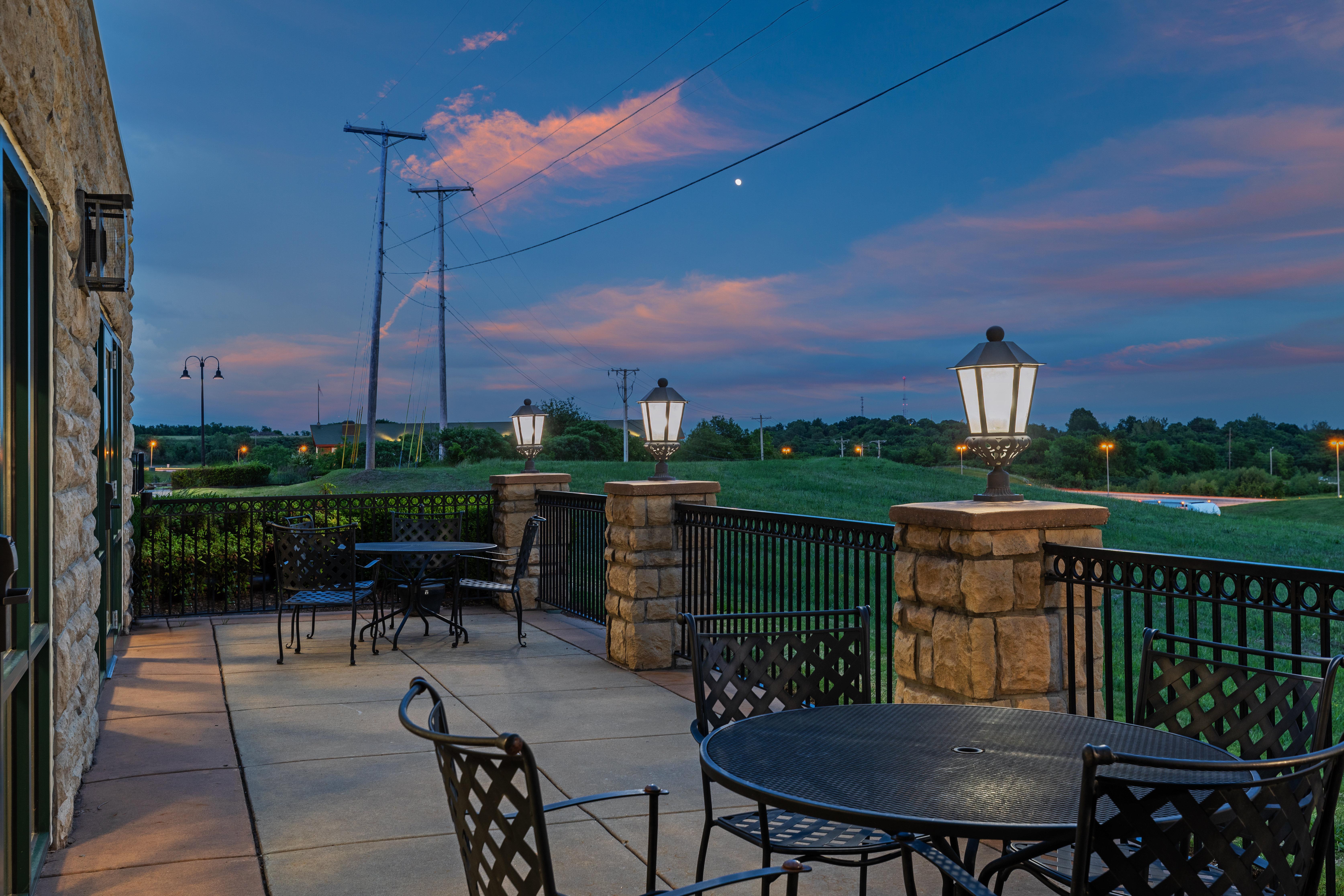 Holiday Inn Express & Suites Tulsa S Broken Arrow Hwy 51 By Ihg Buitenkant foto