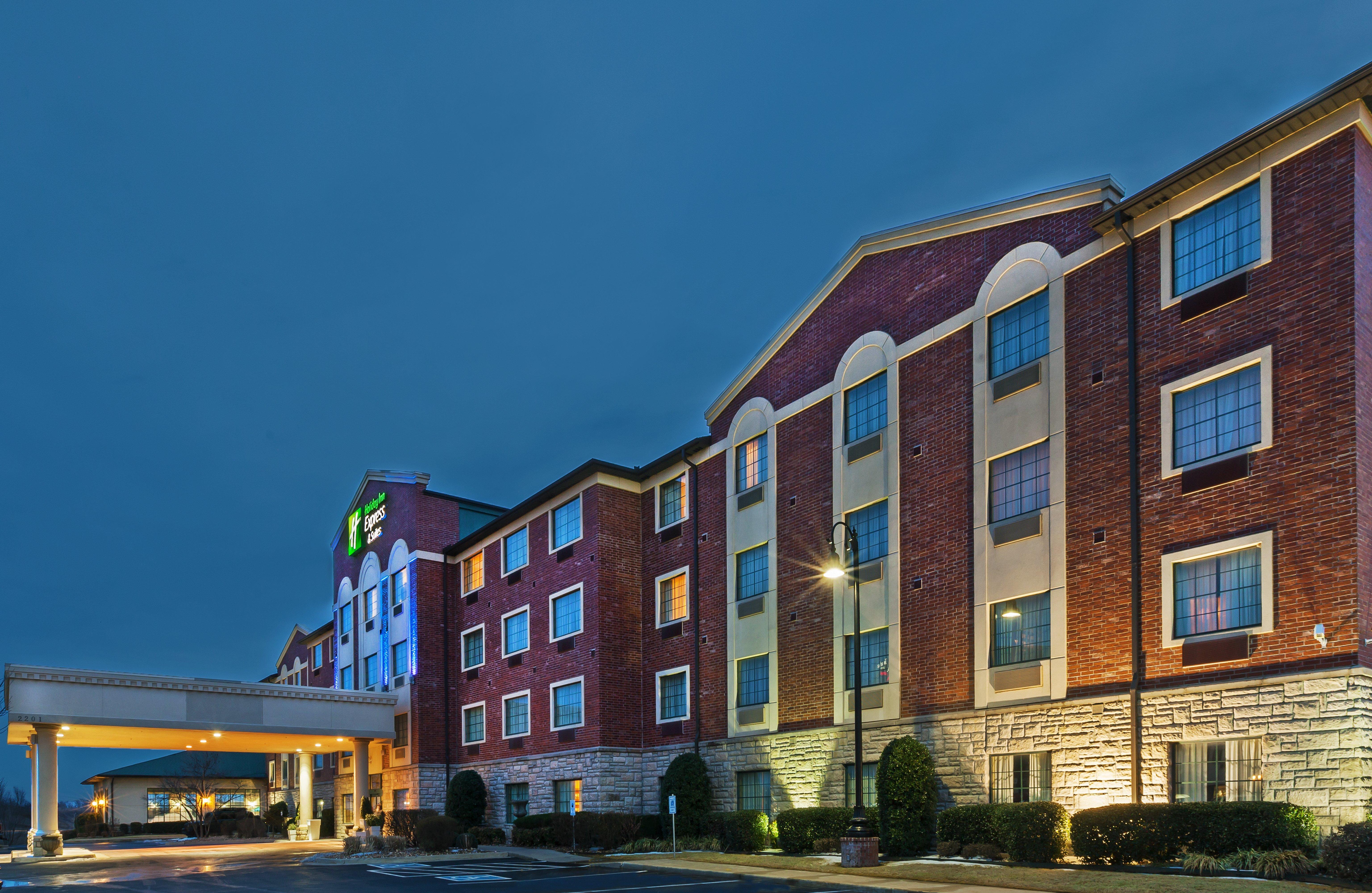 Holiday Inn Express & Suites Tulsa S Broken Arrow Hwy 51 By Ihg Buitenkant foto